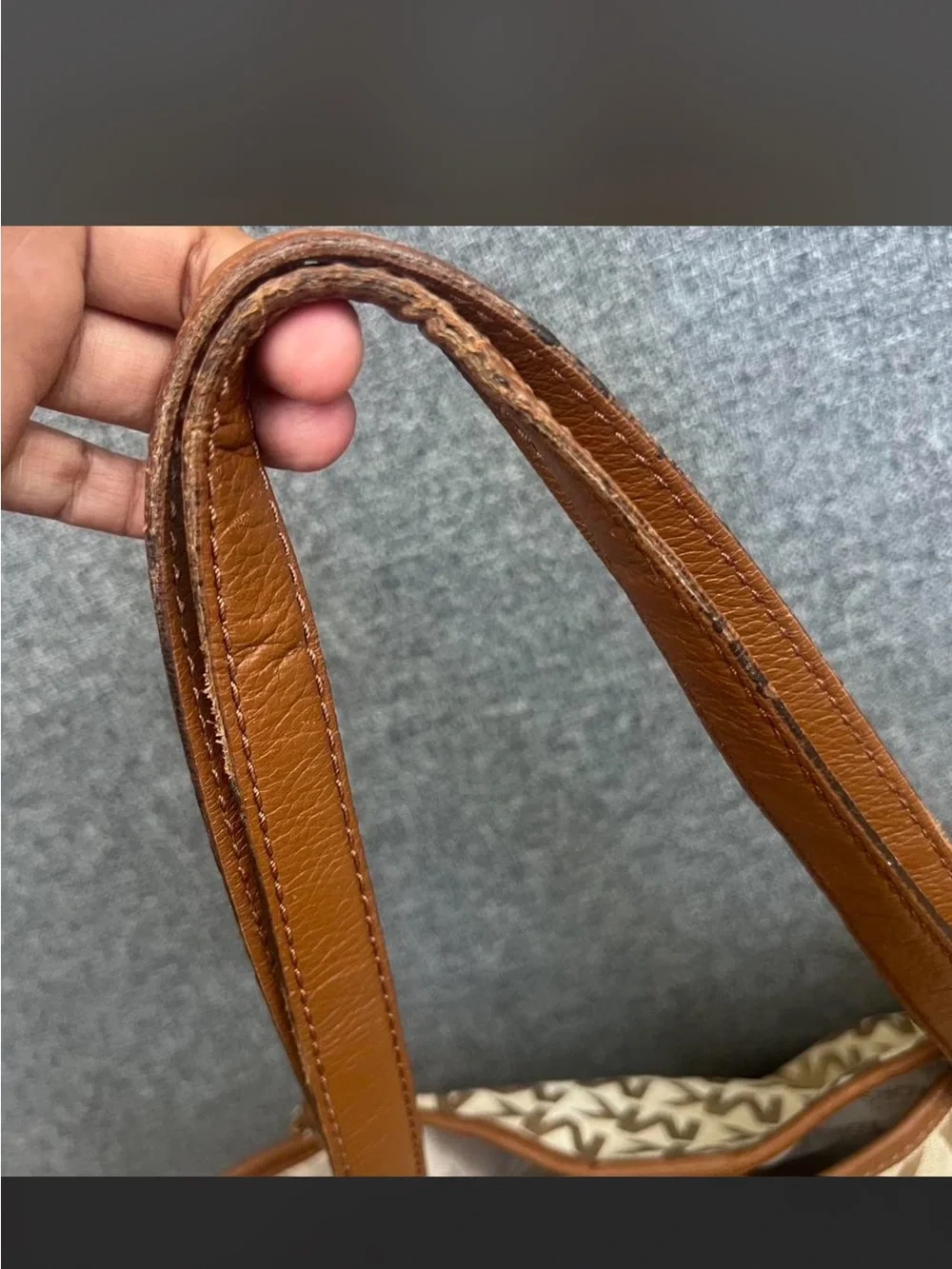 Michael Kors Large Canvas MK Logo Tote - Picture 5 of 6